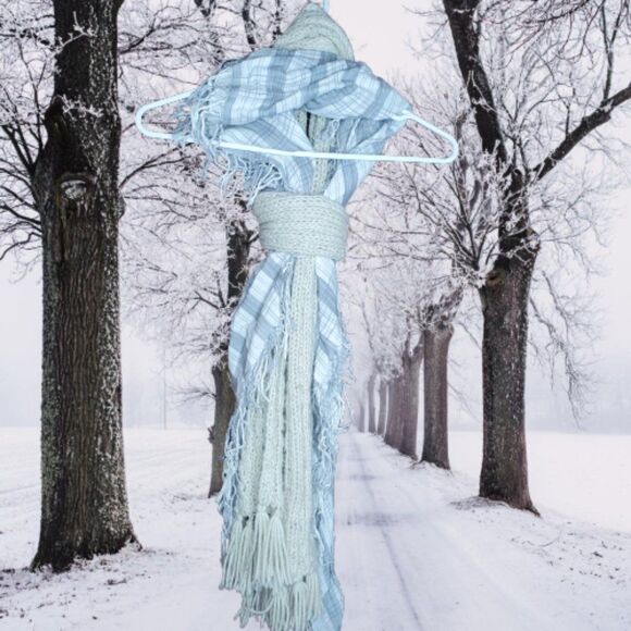 Beige Cream Cable Knit Scarf - Picture 7 of 13